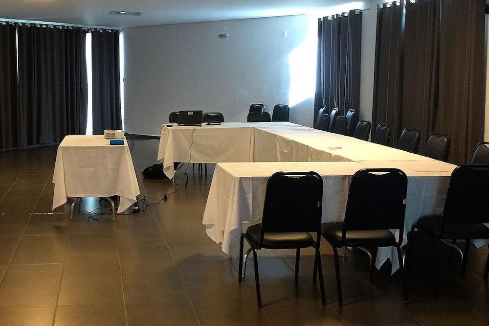Fenix Hotel Araxá Zewnętrze zdjęcie
